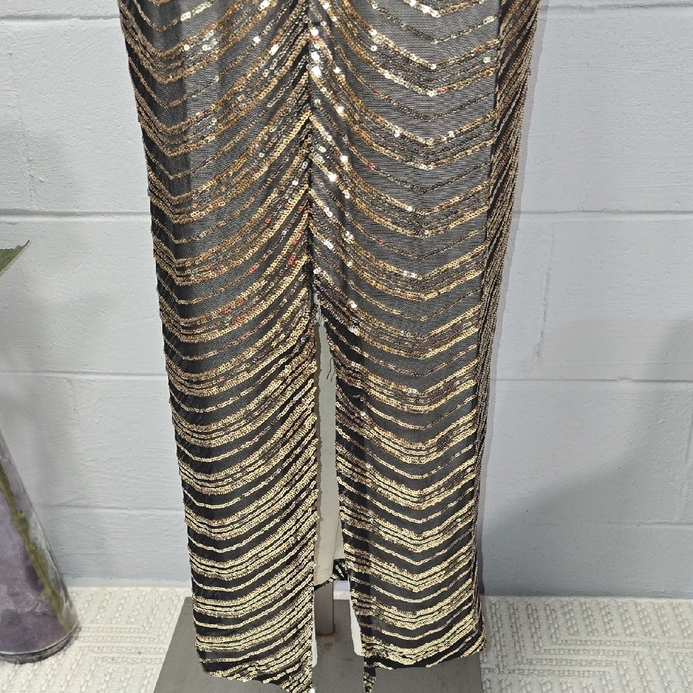 Fashion Nova Black and Gold Dress - Picture 11 of 12